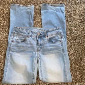 American eagle woman’s jeans size 4